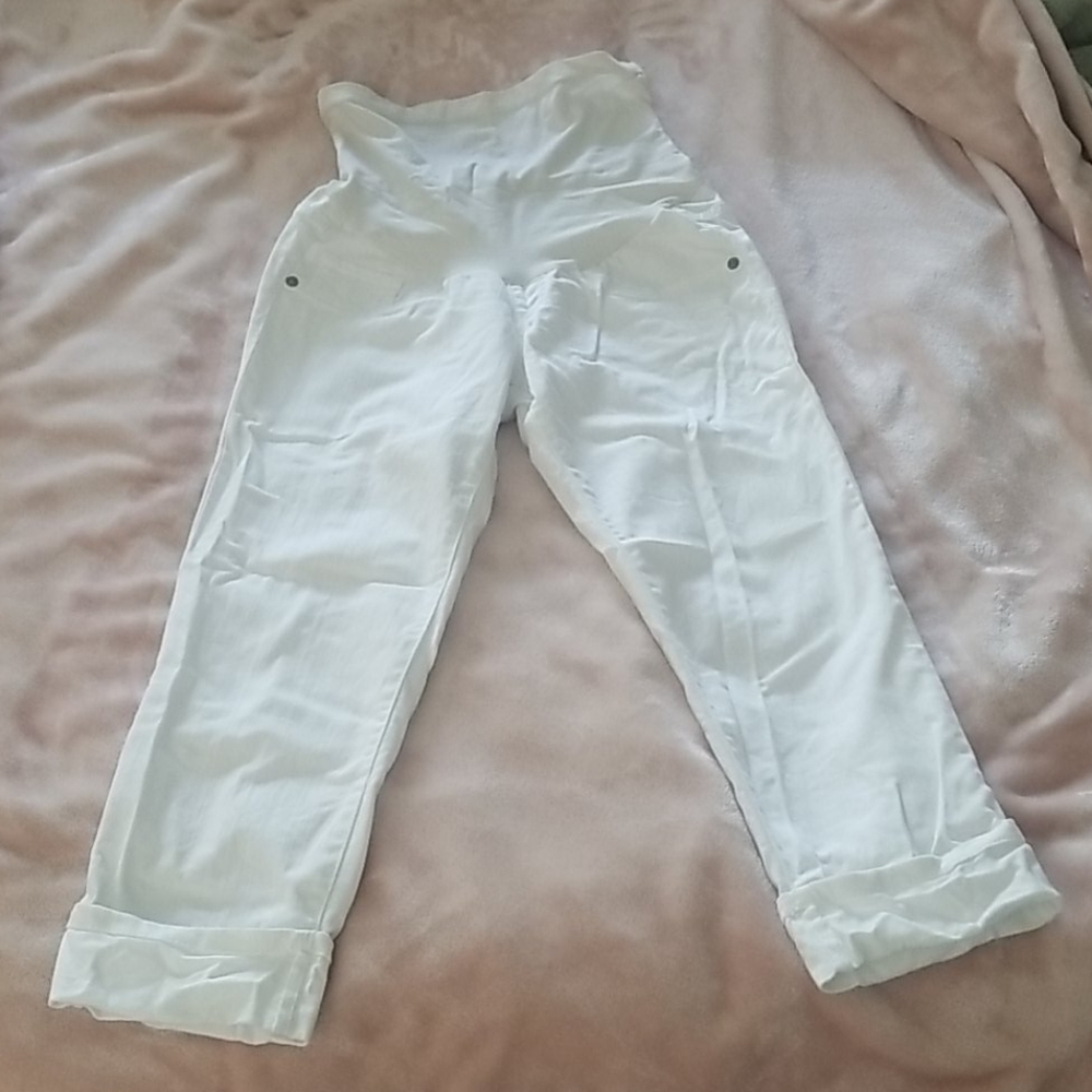 Maternity jean capris